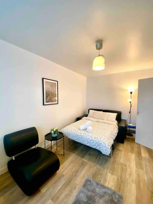 Luxsuite Обервилье Экстерьер фото